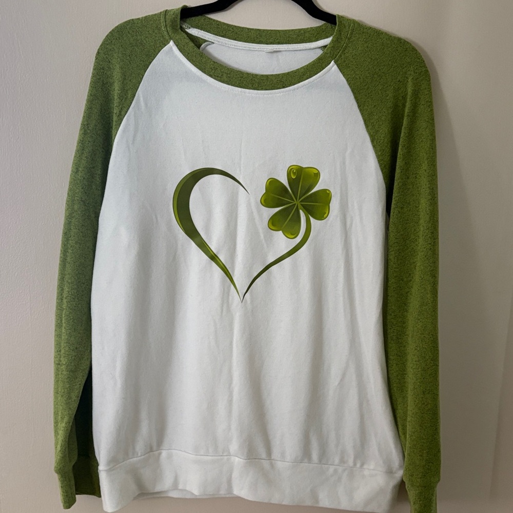 Green and White Clover Sweatshirt